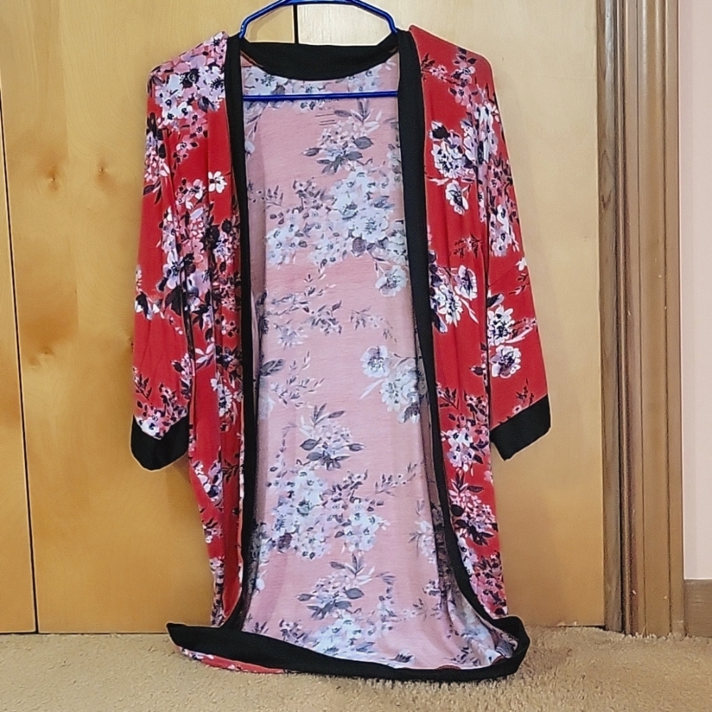 Sleepwear short robe